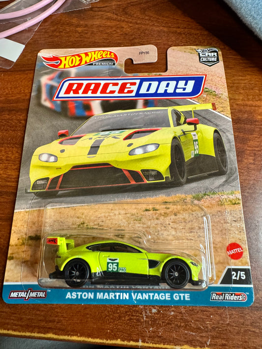 2023 Hot Wheels Premium Car Culture Race Day Aston Martin Vantage GTE