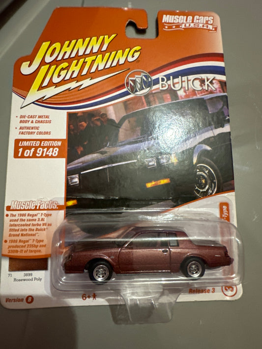 Johnny Lightning 1986 Buick Regal T-Type