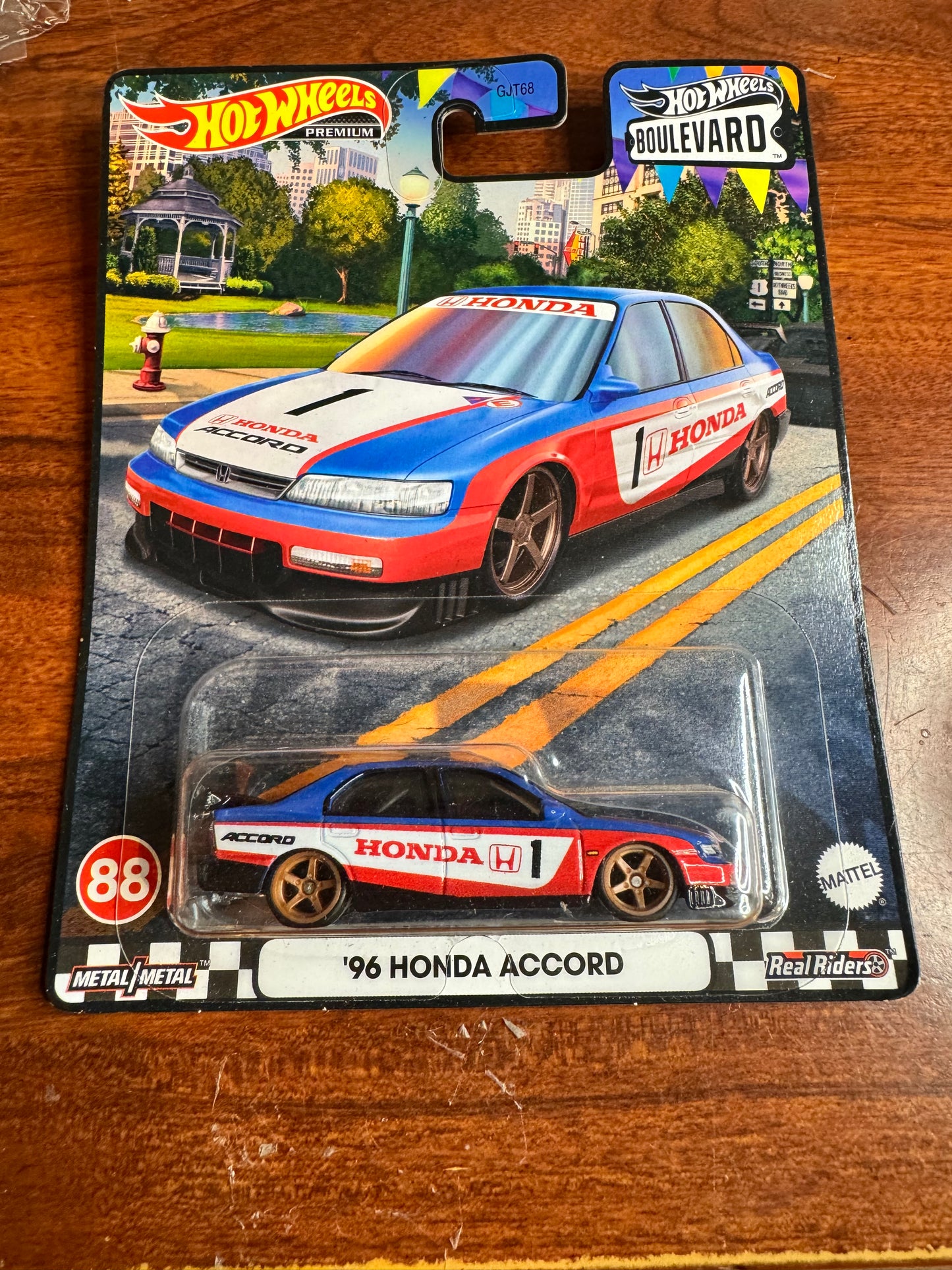 Hot Wheels Premium 2023 HW Boulevard #88 '96 Honda Accord