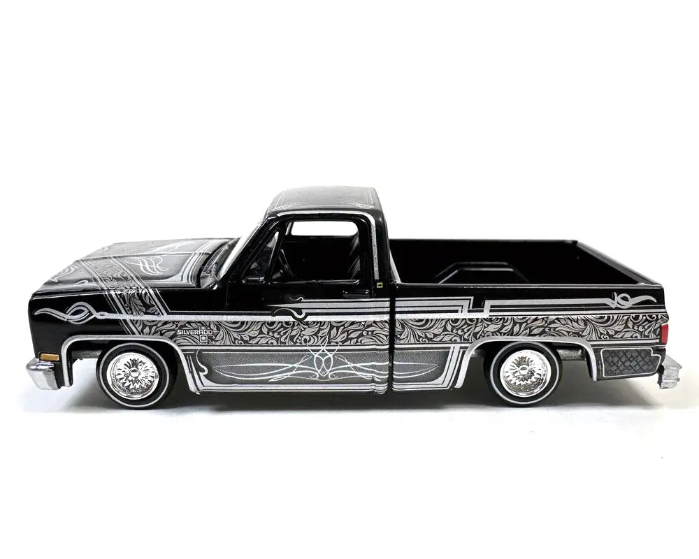 ***Preorder*** Auto World 1:64 1983 Chevrolet Silverado Lowriders Limited Edition 3,600 Pieces – Black – Mijo Exclusives